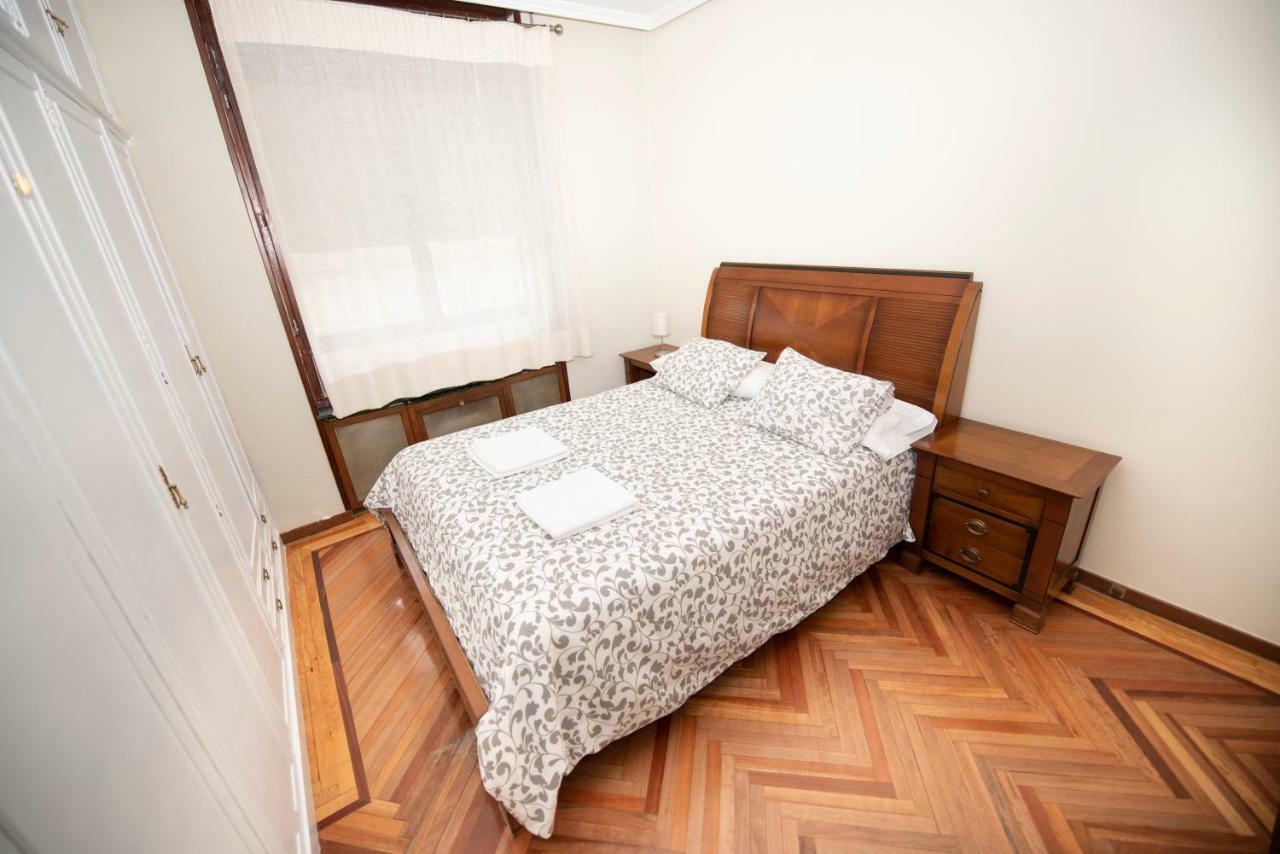 Апартаменты Espacios Blanco Santiago - Con Parking. Вальядолид Экстерьер фото