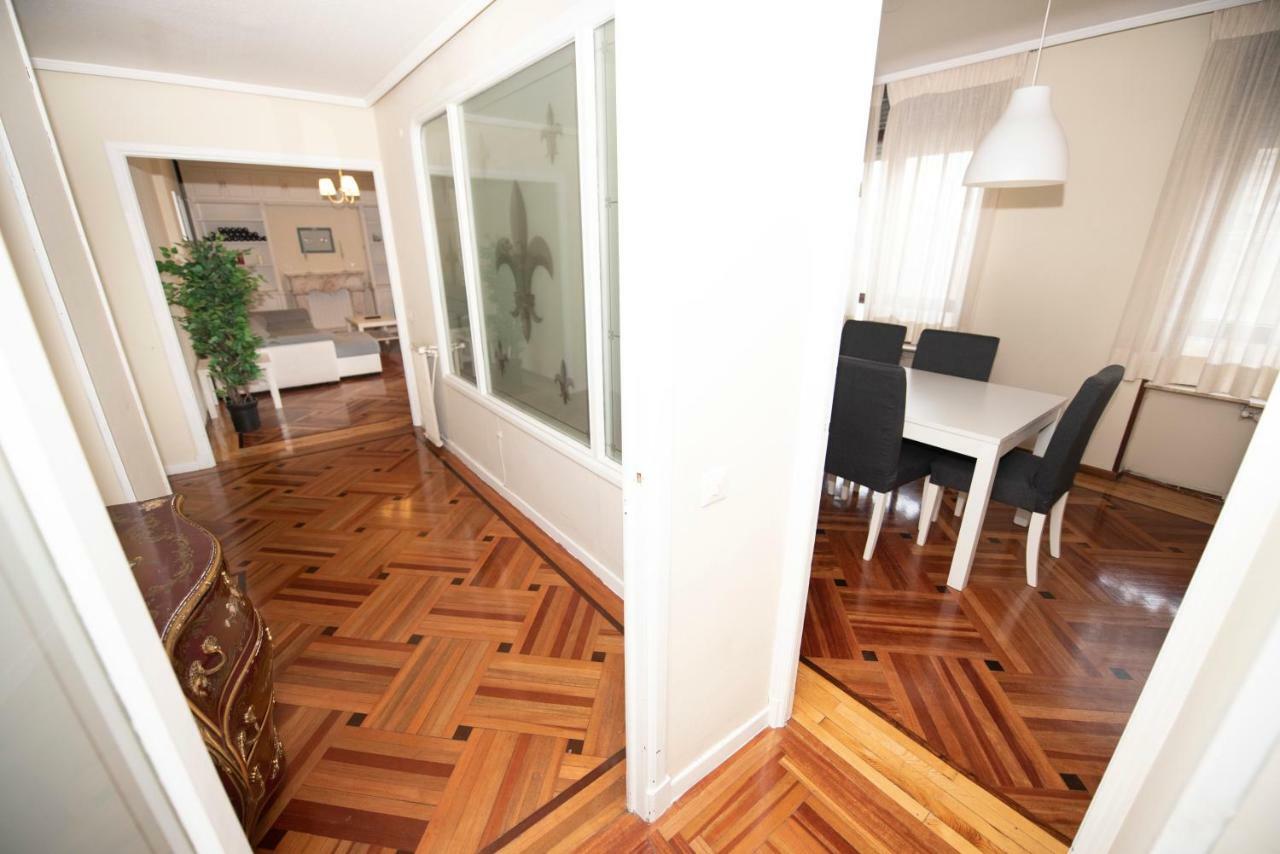 Апартаменты Espacios Blanco Santiago - Con Parking. Вальядолид Экстерьер фото